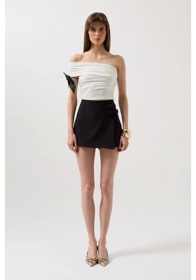 Defymoda Fiyonk Detay Mini Etek Siyah