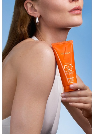 Sun Beauty Nemlendirici Yumuşatıcı Koruyucu Vücut Sütü Spf 30 100 Ml