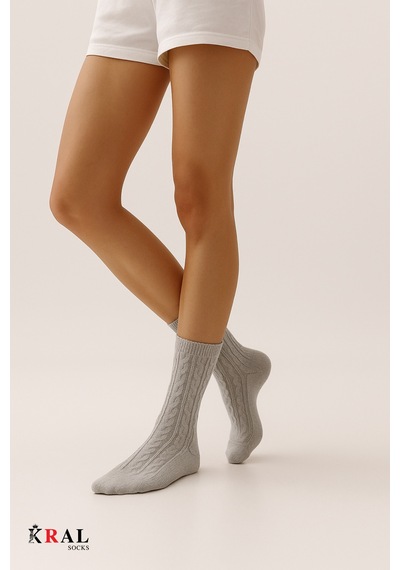 Kral Socks Kadın Yün Çorap 4 Çift Kışlık Termal Etkili Soft Yünlü Doku Gri