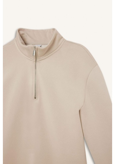 DeFacto Comfort Regular Fit Rahat Kalıp Fermuarlı Dik Yaka Basic Düz Sweatshirt X7405AZ25SPBG735