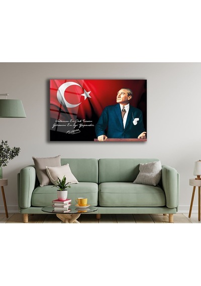 Atatürk Ve Türk Bayrağı Yatay Cam Tablo, Vatanını En Çok Seven Görevini En İyi Yapandır
