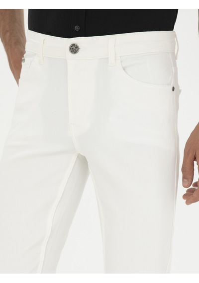 Cacharel Beyaz Slim Fit Pamuk Karışımlı Jean Pantolon