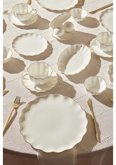 Karaca Fine Pearl Shell Gold 29 Parça 6 Kişilik Kahvaltı Takımı Beyaz