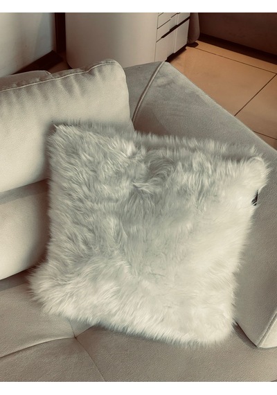 Yumuşak Peluş Kırlent Dekoratif, Konforlu & Modern Ev Aksesuarı Kolay Temizlenir Beyaz