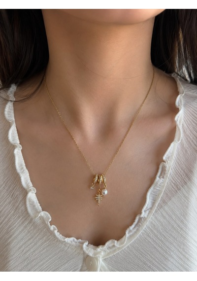 Zirkon Taşlı Yıldız Detay Sallantılı Charm Kolye Gold