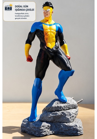 Invincible - Dev Figür 46 Cm - Mark Grayson Figür - Limited Edition