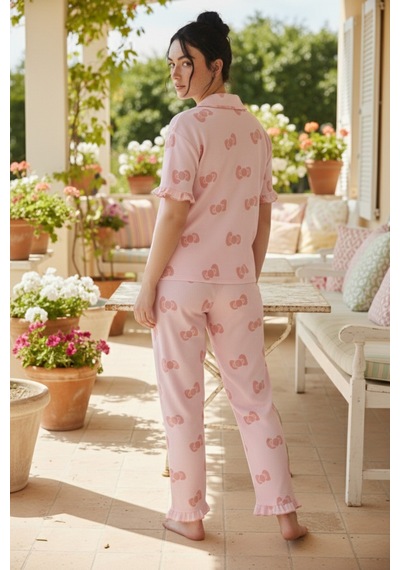 Siyah İnci Bürümcük-krınkıl Büyük Beden Düğmeli Pijama Takım26120826 26120826 Pembe Fiyonk Siyah İnci Bürümcük-krınkıl Büyük Beden Düğmeli Pijama Takım26120826 26120826 Pembe Fiyonk