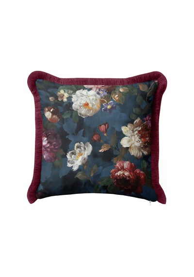 Çiçek Motifli Şakayık Saçaklı Yastık Kılıfı - Romantik Floral Lacivert Bordo Püsküllü Kırlent Kılıfı Puslu Vadi Nova Çiçek Motifli Şakayık Saçaklı Yastık Kılıfı - Romantik Floral Lacivert Bordo Püsküllü Kırlent Kılıfı Puslu Vadi Nova