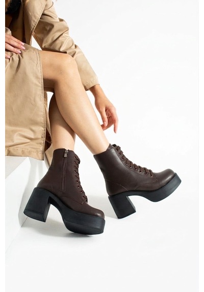 Dabab Shoes Melvıan Kadın Acı Kahve Cilt Bağcıklı Fermuarlı İçi Kürklü 8 Cm Kalın Topuklu 3 Cm Platform Bot Bootie Kahverengi Dabab Shoes Melvıan Kadın Acı Kahve Cilt Bağcıklı Fermuarlı İçi Kürklü 8 Cm Kalın Topuklu 3 Cm Platform Bot Bootie Kahverengi