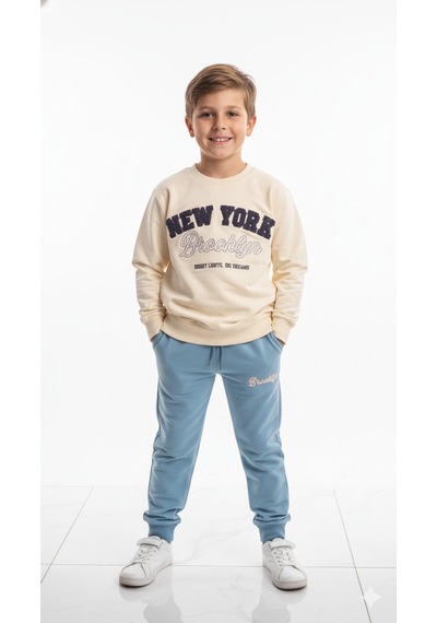 Erkek Çocuk New York Brooklyn Baskılı Eşofman Takımı Rahat Kalıp, Yumuşak Kumaş, 2 Li Sweat Krem Erkek Çocuk New York Brooklyn Baskılı Eşofman Takımı Rahat Kalıp, Yumuşak Kumaş, 2 Li Sweat Krem