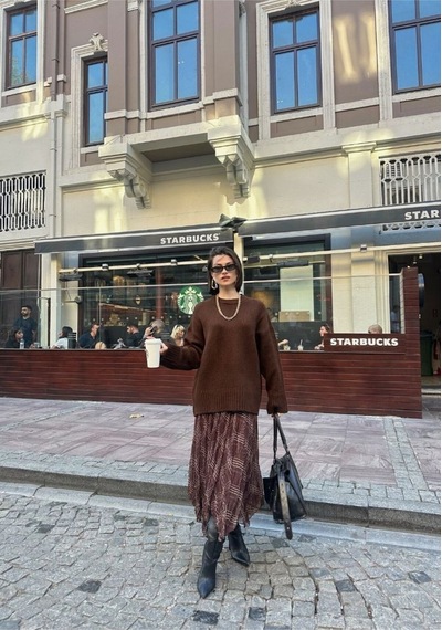 Desenli Asimetrik Etek Kahve