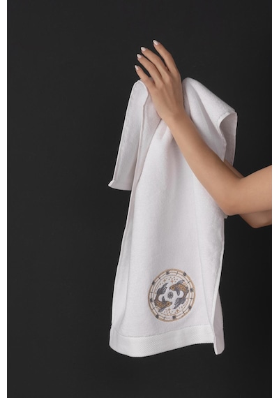 Varol %100 Microcotton Üst Kalite Havlu Seti Burç Nakışlı Balık-standart Balık Diğer