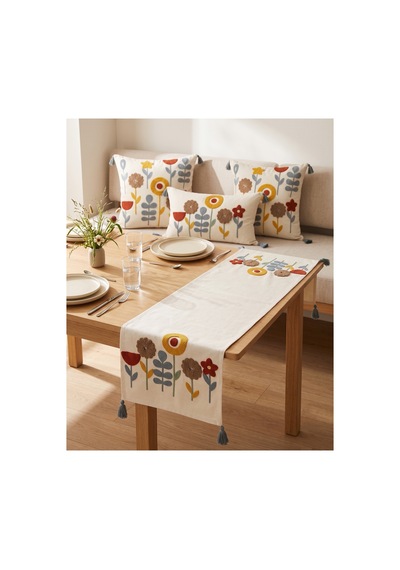 Flora Garden 4 Lü Punch Nakışlı Kırlent & Runner Seti 2 Kare + 1 Dikdörtgen Kırlent Kılıfı + 1 Runner Amerikan Servis Gri
