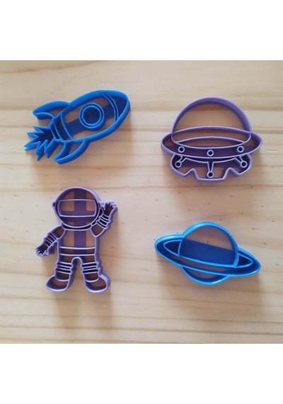 Astronot Set 4'lü  Kek Kurabiye Oyun Hamuru Kalıbı