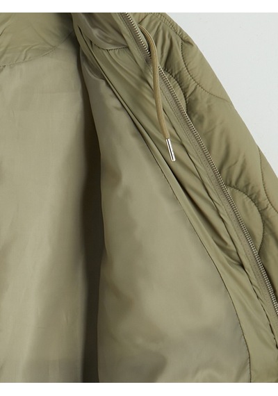 Lcw Everyday Haki Kapüşonlu Oversize Kadın Şişme Mont
