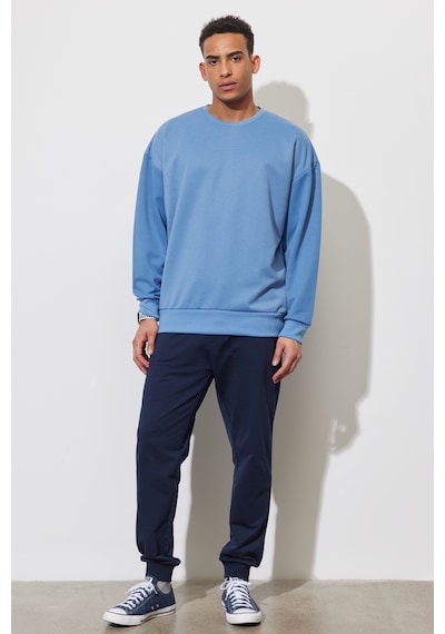 AC&Co / Altınyıldız Classics Erkek İndigo Oversize Fit Bol Kesim Bisiklet Yaka Düz Sweatshirt 4A5221200005INDS İndigo AC&Co / Altınyıldız Classics Erkek İndigo Oversize Fit Bol Kesim Bisiklet Yaka Düz Sweatshirt 4A5221200005INDS İndigo