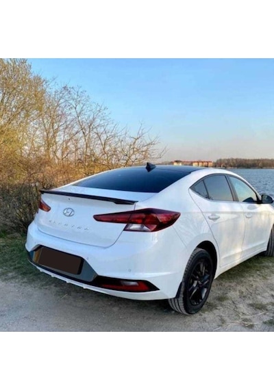 Hyundai Elantra Bagaj Üstü Spoiler Piano Black 2019-2020