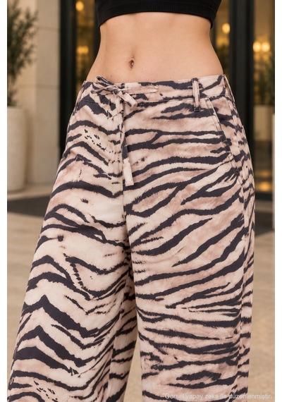 Polo State Kadın Krem Bej Zebra Desenli Bel Ve Paça Bağcıklı Bol Paça Pantolon