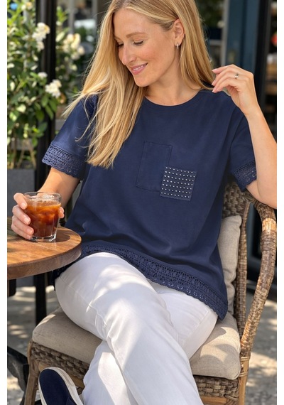 Cedy Denim Cedy - Kadın Özel Tasarım Esnek, Pul Payet, Dantel Detaylı Yıkamalı Büyük Beden Tişört Lacivert Cedy Denim Cedy - Kadın Özel Tasarım Esnek, Pul Payet, Dantel Detaylı Yıkamalı Büyük Beden Tişört Lacivert