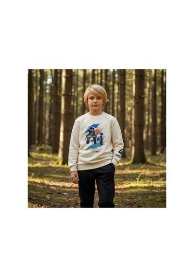 Fesshera Kids Erkek Çocuk Eşofman Takımı Baskılı Sweatshirt Ve Siyah Jogger Alt Pamuklu Kışlık Takım Bej Fesshera Kids Erkek Çocuk Eşofman Takımı Baskılı Sweatshirt Ve Siyah Jogger Alt Pamuklu Kışlık Takım Bej