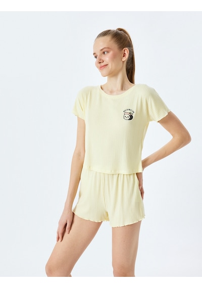 Koton Nakış Detaylı Kısa Kollu Modal Kumaş Şortlu Pijama Takımı Sarı 5slk40023mk Sarı