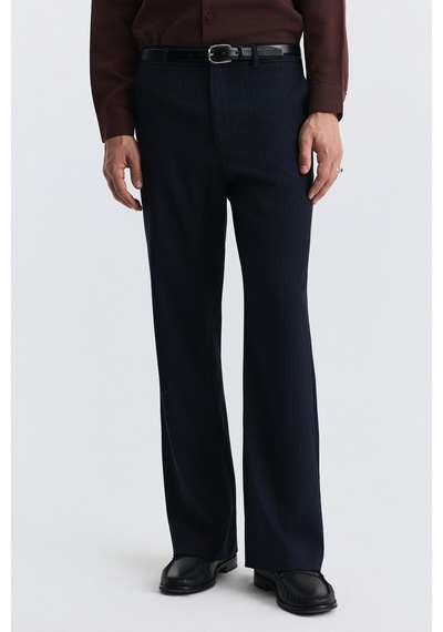 Antioch Crop Fit Çizgili Takım Lacivert