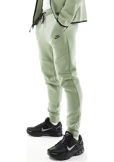 Nike Tech Fleece Slim Fit Men S Track Jogger Pants Erkek Dar Kesim Eşofman Altı Yeşil Yeşil - Siyah Nike Tech Fleece Slim Fit Men S Track Jogger Pants Erkek Dar Kesim Eşofman Altı Yeşil Yeşil - Siyah