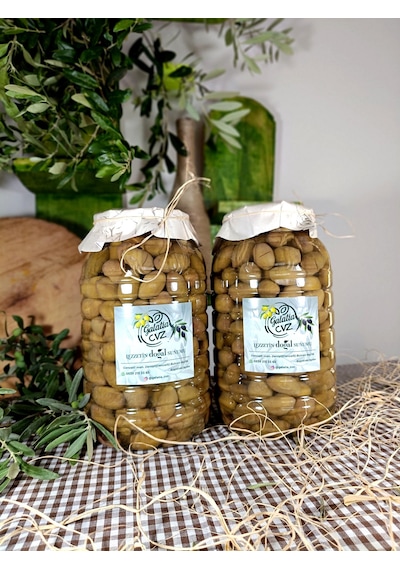 Aydın Yöresi Kalamata Cinsi Sofralık Tatlandırılmış Kırma Yeşil Zeytin 4 KG