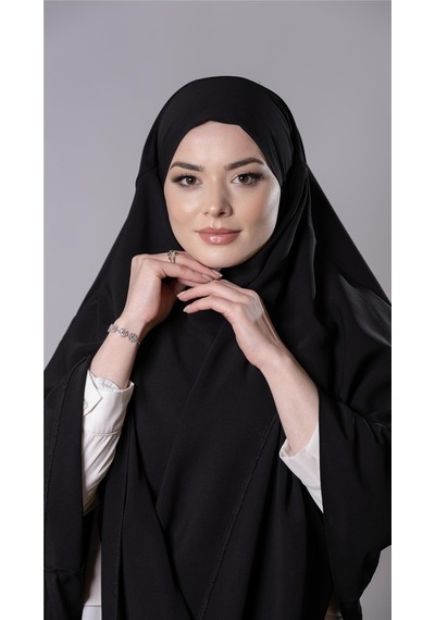 Hürrem Bone Siyah Pratik Hazır Geçmeli Tesettür Eşarp Medine İpeği Bağcıklı Sufle Hijab 2301 01