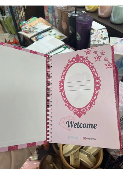 Özel Tasarım Barbie Lastikli Sert Kapaklı Defter