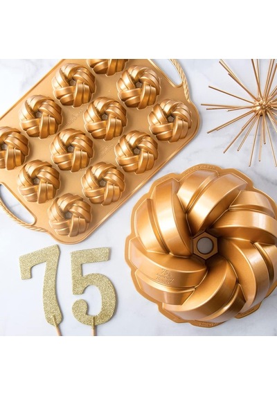 Nordic Ware 95377 Bundtlette Pan 75. Yıl Dönümü Örgülü Bundt Bites, Altın, 3,5 Çok renkli