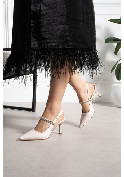 Shoetek Lorwen Kadın Topuklu Önden Bantlı Taşlı İnce Topuklu Stiletto Bej Saten