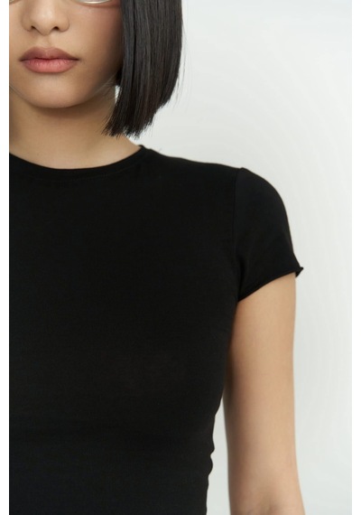 1602 - Mai Collection  Toppin Siyah Penye Crop Siyah