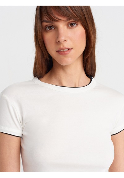 Dilvin 31750 Kontrast Kısa Kollu Tshirt-ekru Ekru
