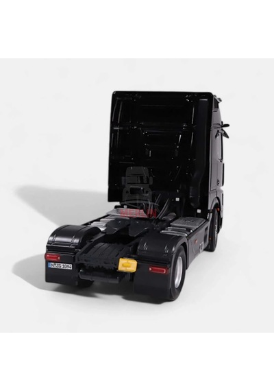 1/18 Mercedes-benz Actros L Siyah