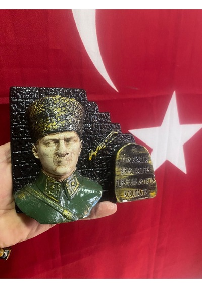 Atatürk Biblosu İmzası Ve Ey Türk Gençliği