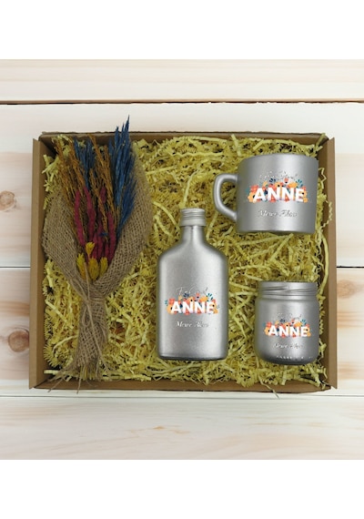 Bk Gift Kişiye Özel İsimli Dtf Anne Temalı Gümüş Kahve Fincanı & Kolonya & Mum & El Yapımı Kuru Çiçek Buketi Hediye Seti-2, Anneye Hediye, Anneler Gün