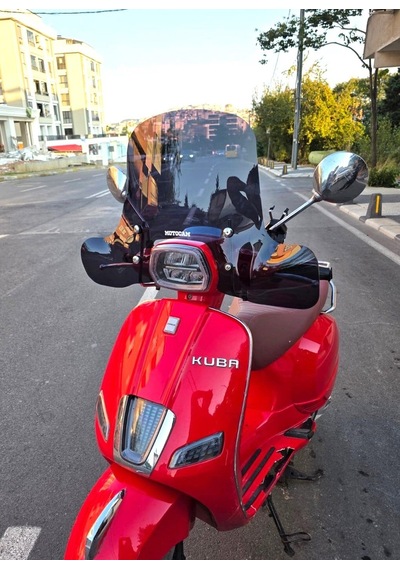 Motocam Küba Grace 50 Ön Cam 2023-2026 Model 37cm Siyah Renkli Elcikli Aparatsız