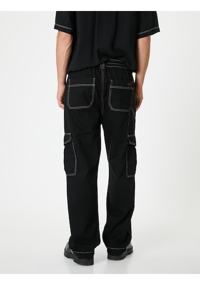 Koton Oversize Kargo Pantolon Renk Kontrastlı Bol Düz Paça Siyah 4sam40214nd Siyah