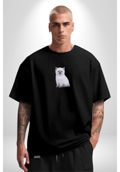Beyaz Yavru Kedi Siyah Oversize Unisex Ön Orta Minimal Baskılı Tişört Siyah