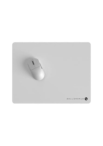 Kaymaz Tabanlı Temperli Cam Mousepad, 42x33 Cm Boyutunda Beyaz Renk