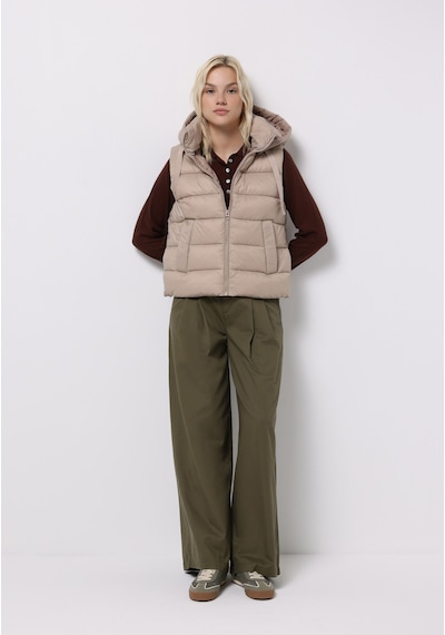 Colin's Colins Regular Fit Kapüşonlu Fermuarlı Astarlı Çıkarılabilir Kapüşonlu Kadın Bej Yelek Cl1075668 Q1.v1 Beı Bej Colin's Colins Regular Fit Kapüşonlu Fermuarlı Astarlı Çıkarılabilir Kapüşonlu Kadın Bej Yelek Cl1075668 Q1.v1 Beı Bej