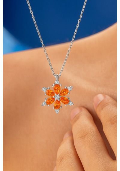 Çekirdekjewelry 925 Ayar Gümüş Turuncu Taşlı Çiçek Kolye Gri
