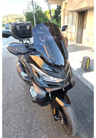 Motocam Voge Sr4 Ön Cam 2022-2026 Model 54cm Siyah Renkli 4mm