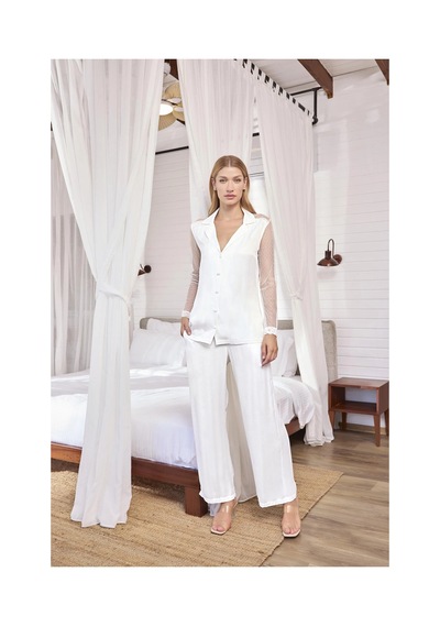 Mulvix Herşeytrend Dantelli Ve Tüllü Uzun Kollu Önü Düğmeli Saten Pijama Takımı Renkli