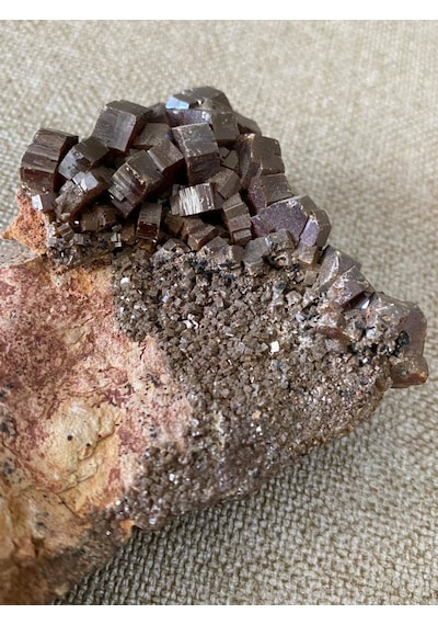Andradit Kuvars Kristal Doğal Taş 160 Gram