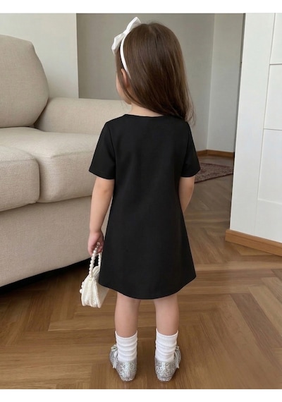 Uyguntarz Kız Çocuk Siyah Mini Elbise Beyaz Fiyonk Detaylı Modern Tasarım