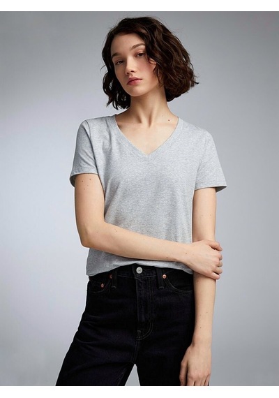 Kadın V Yaka Regular Tshirt Spr24tsk45-2 Siyah - Gri Kadın V Yaka Regular Tshirt Spr24tsk45-2 Siyah - Gri