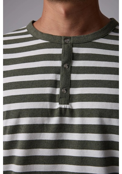 Defys Defy S Erkek Oversize Çizgili Uzun Kollu Çıtçıtlı Yaka Tişört Haki-ekru - 611495481 Haki-ekru Defys Defy S Erkek Oversize Çizgili Uzun Kollu Çıtçıtlı Yaka Tişört Haki-ekru - 611495481 Haki-ekru