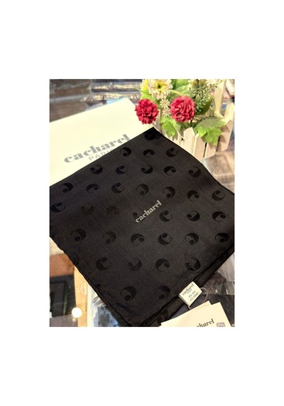 Cacharel Pamuk İpek 100x100 Monogram Eşarp Siyah - 911 Siyah - 911